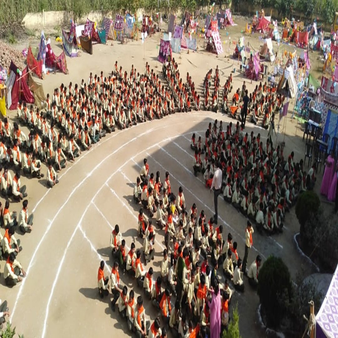 Historic timeline graphic showing school founding in 1990 with vintage photos of founders, old building, student activities, and modern milestones illustrated in a styled chart